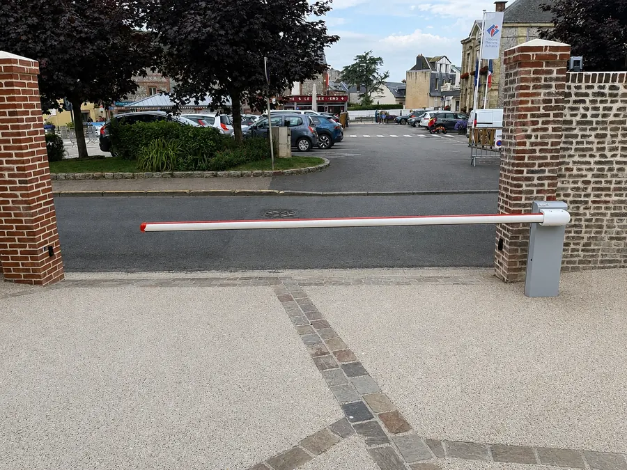 Sécurité — portail automatique